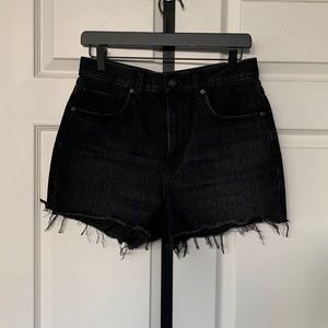 Uniqlo Black High-Waist Raw Hem Denim Shorts